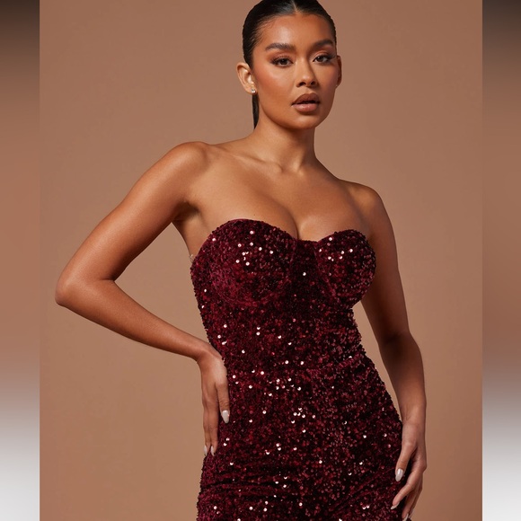 Sold Fashion Nova Isabeli Sequin Jumpsuit - Burgundy - Picture 3 of 12
